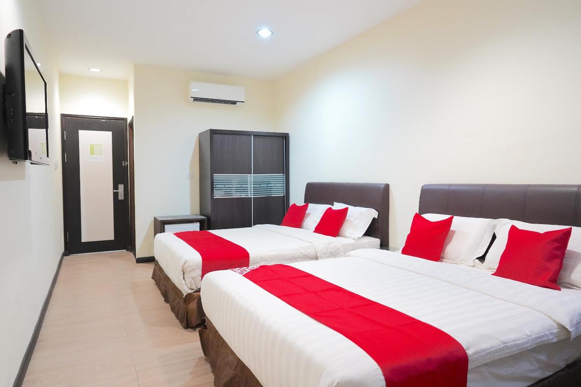 Super Oyo 89544 Utama Inn Bintulu Buitenkant foto