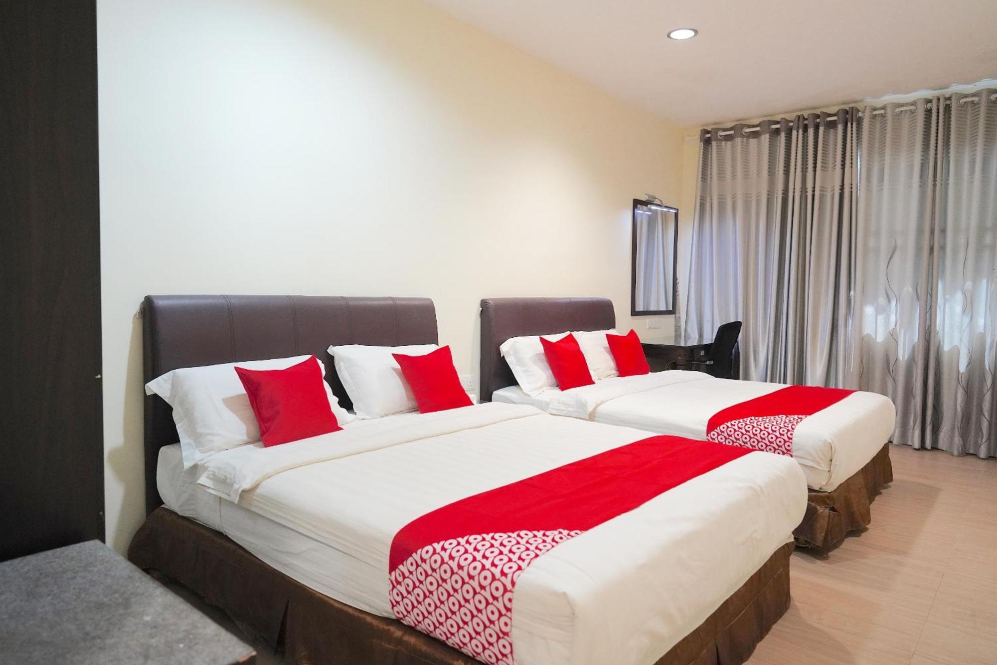 Super Oyo 89544 Utama Inn Bintulu Buitenkant foto