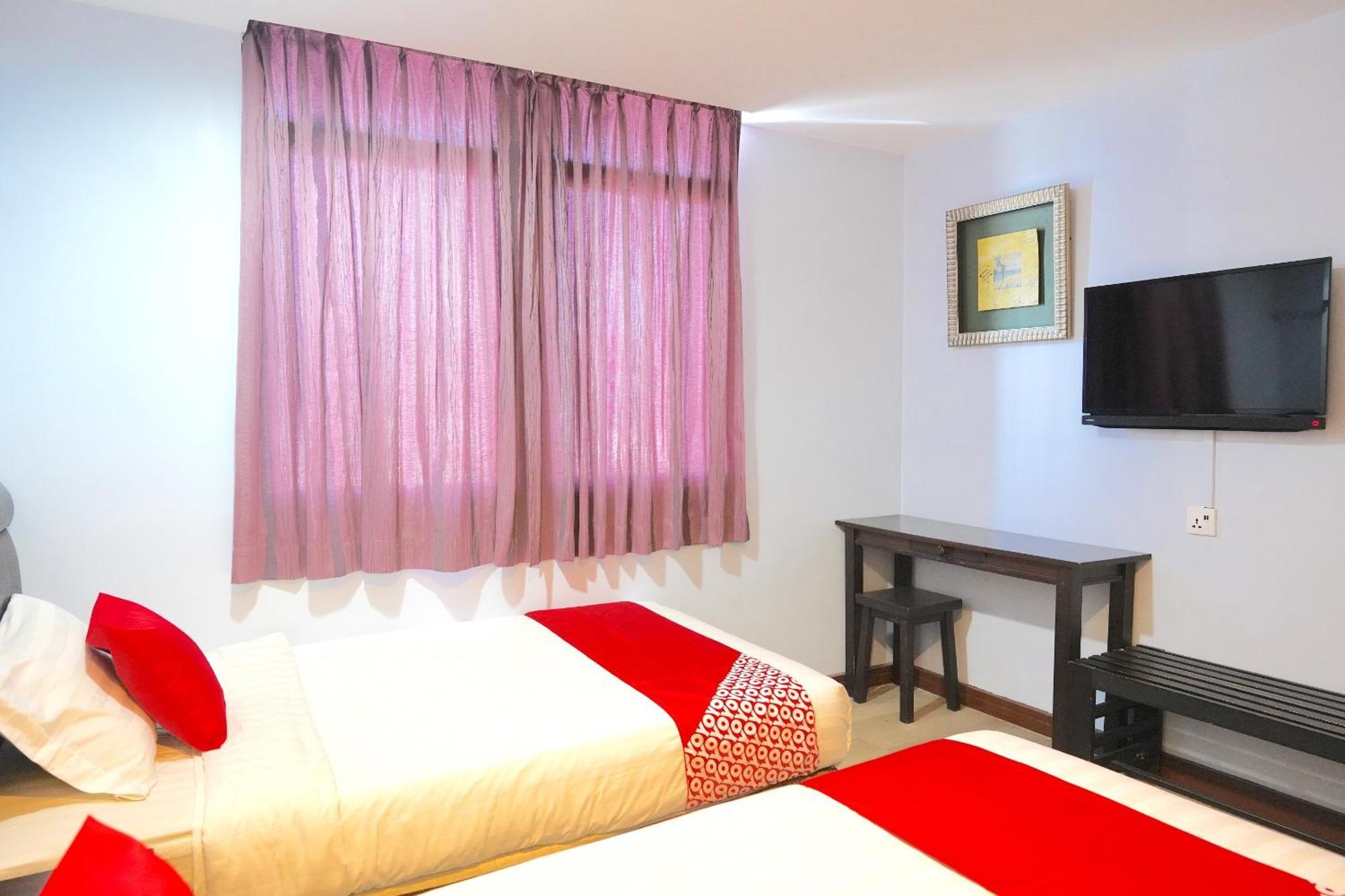 Super Oyo 89544 Utama Inn Bintulu Buitenkant foto