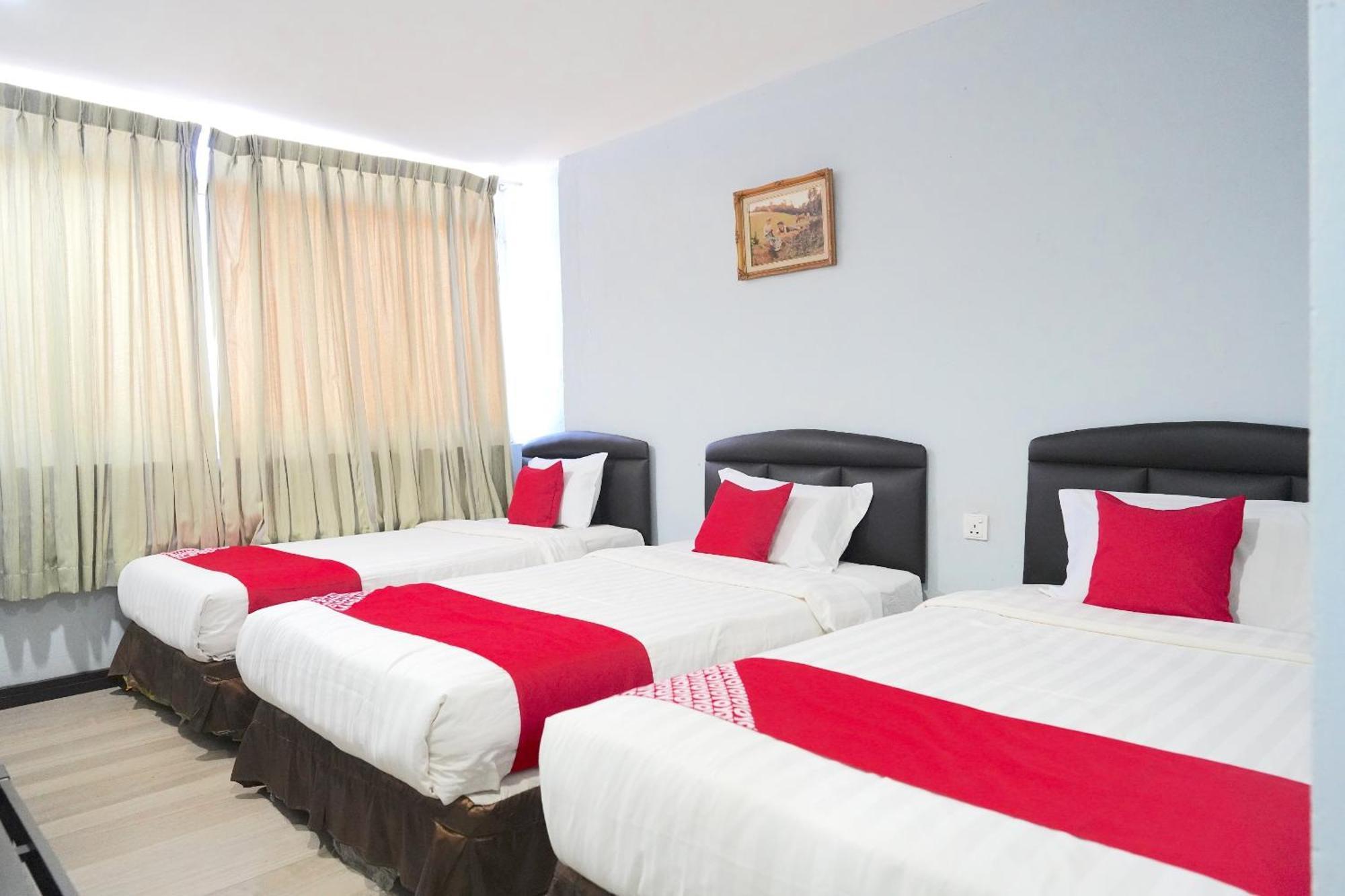 Super Oyo 89544 Utama Inn Bintulu Buitenkant foto