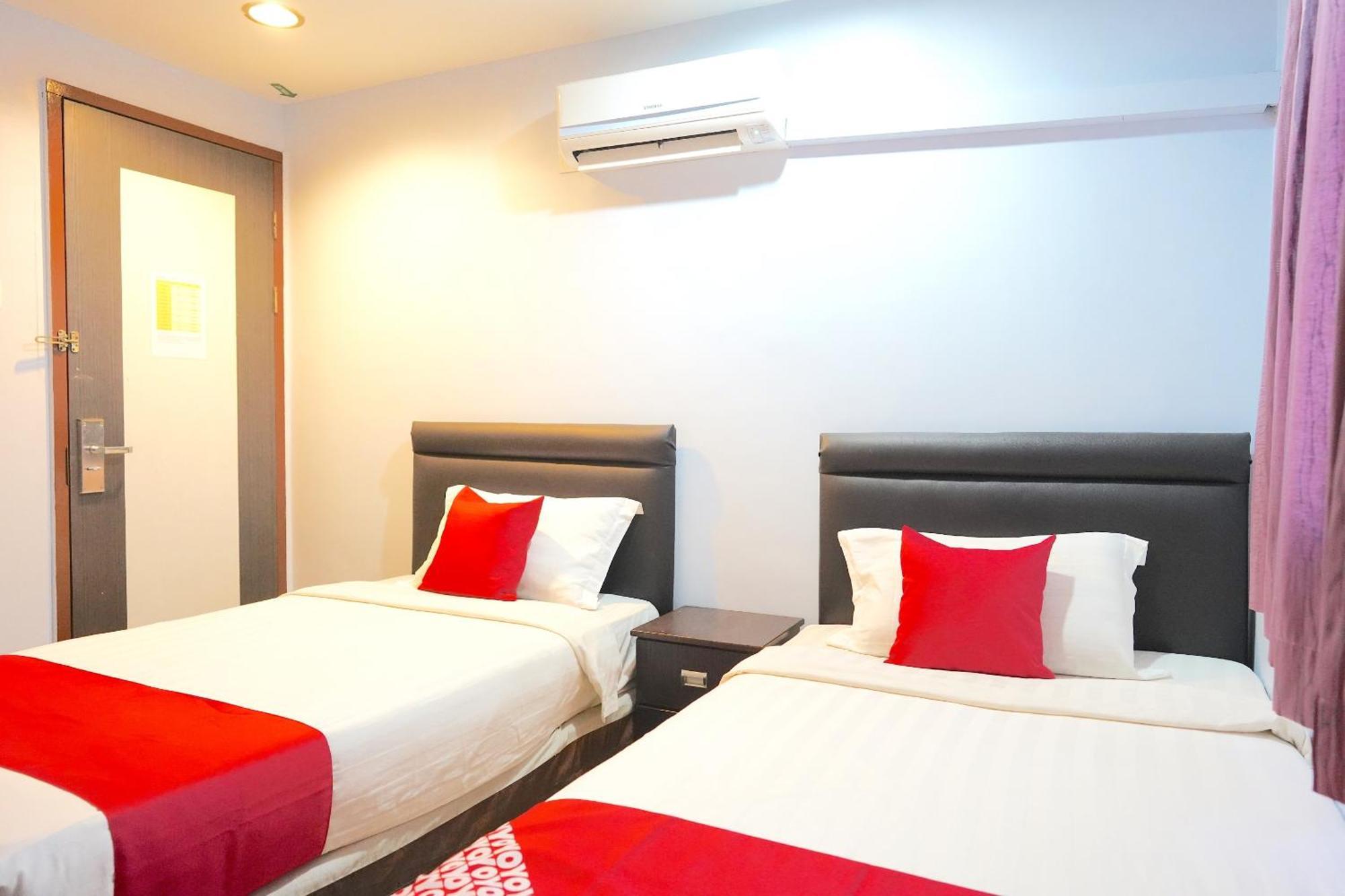 Super Oyo 89544 Utama Inn Bintulu Buitenkant foto