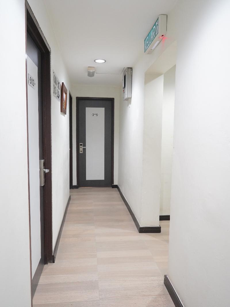 Super Oyo 89544 Utama Inn Bintulu Buitenkant foto