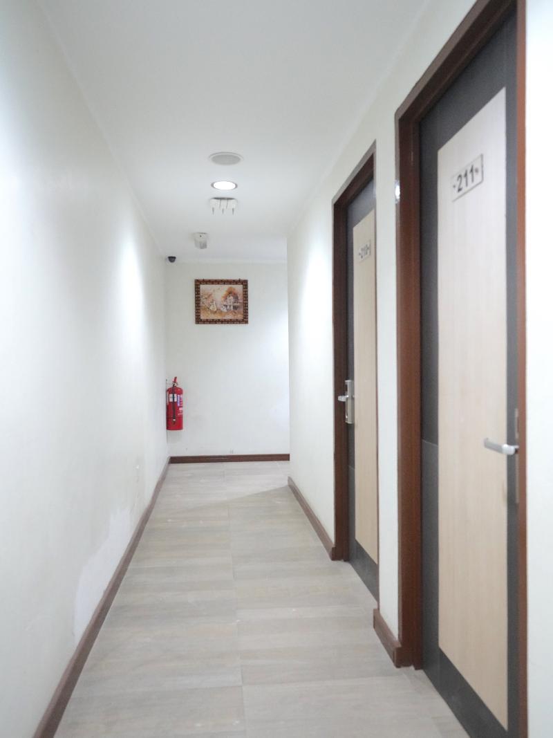 Super Oyo 89544 Utama Inn Bintulu Buitenkant foto
